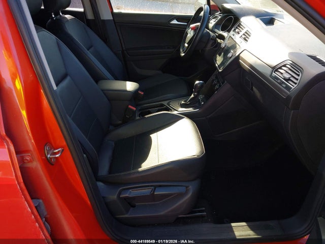 44189549 :رقم المزاد ، 3VV3B7AX0KM131104 vin ، 2019 Volkswagen Tiguan 2.0t Se/2.0t Sel/2.0t Sel R-line/2.0t Sel R-line Black مزاد بيع