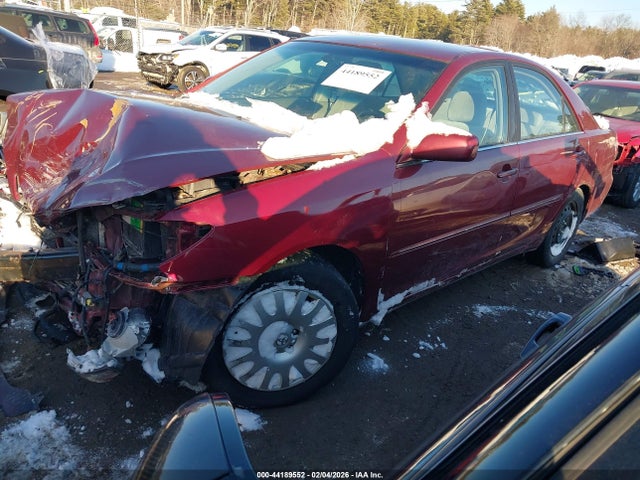 2004 TOYOTA CAMRY 4T1BE30KX4U273034 Photo 1