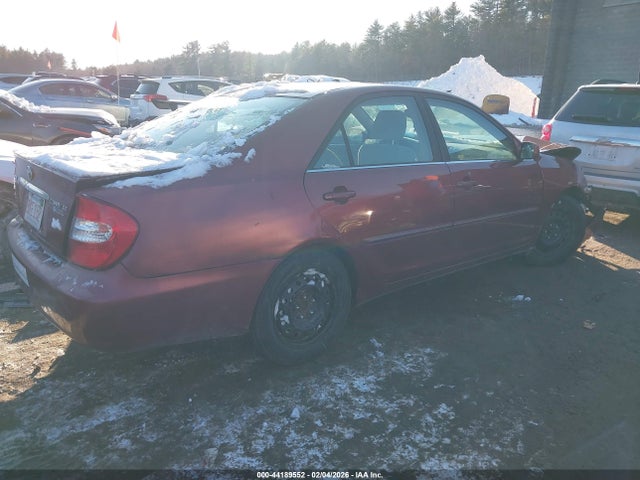 2004 TOYOTA CAMRY 4T1BE30KX4U273034 Photo 3