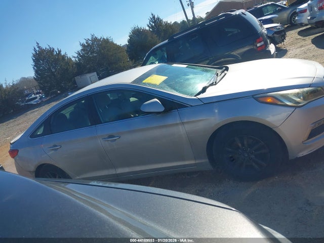 Aukcja sprzedaży 2015 Hyundai Sonata Se, vin: 5NPE24AF8FH183668, numer aukcji: 44189553
