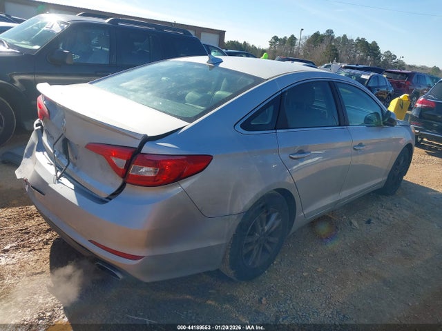 Aukcja sprzedaży 2015 Hyundai Sonata Se, vin: 5NPE24AF8FH183668, numer aukcji: 44189553