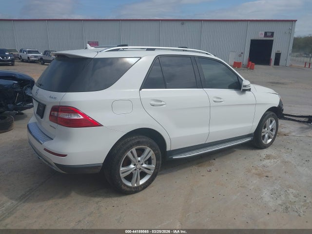 2015 MERCEDES-BENZ ML 350 4JGDA5HB6FA609397 Photo 3