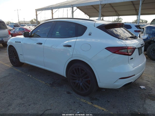 ZN661YUL5JX275977 Maserati Levante S Granlusso