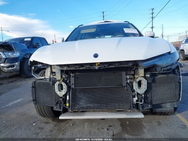 ZN661YUL5JX275977 Maserati Levante S Granlusso