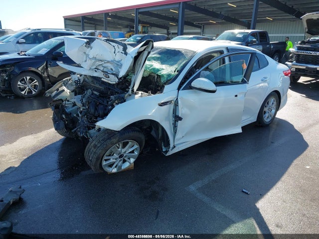 2018 KIA OPTIMA 5XXGT4L34JG212869 Photo 1