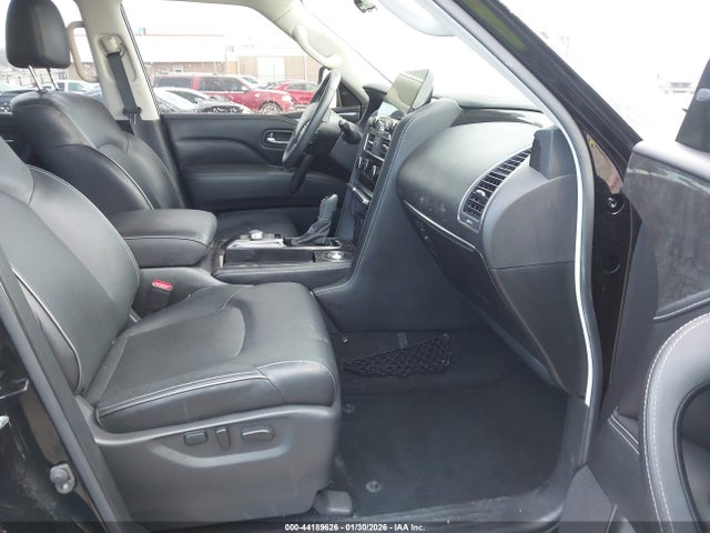 44189626 :رقم المزاد ، JN8AZ2AF7N9742864 vin ، 2022 Infiniti Qx80 Luxe مزاد بيع