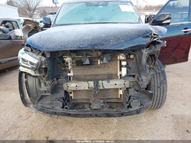 44189626 :رقم المزاد ، JN8AZ2AF7N9742864 vin ، 2022 Infiniti Qx80 Luxe مزاد بيع