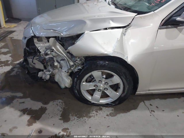 1G11C5SA1GF120422 Chevrolet Malibu Limited Lt