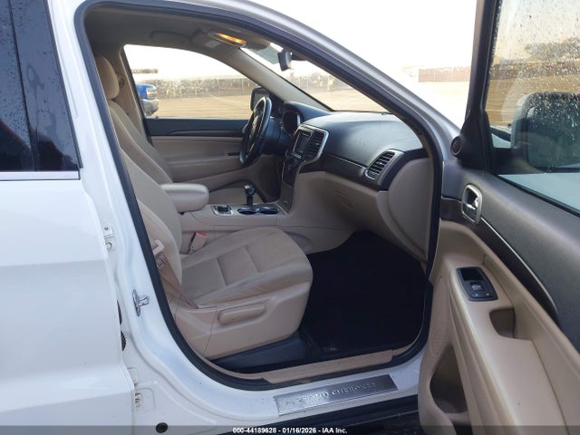 Jeep Grand Cherokee Laredo 2014 1C4RJFAG9EC544859 Image 5