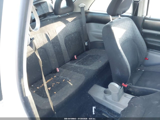 2001 VOLKSWAGEN NEW BEETLE 3VWCB21C01M435057 Photo 7