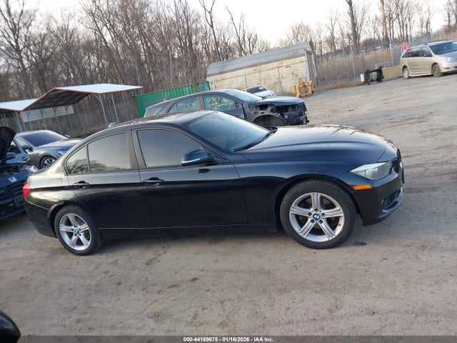 44189675 :رقم المزاد ، WBA3B5G56DNP40762 vin ، 2013 Bmw 328i Xdrive مزاد بيع