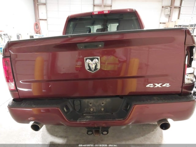 3C6RR7KT1JG158610 RAM 1500 Express 4x4 5&#039;7 Box