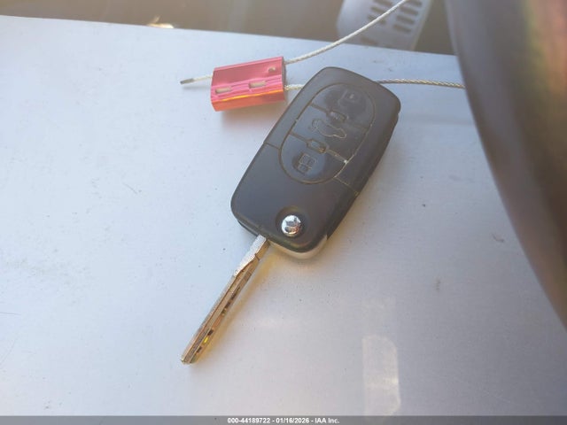 2001 AUDI TT TRUTC28N011001635 Photo 10