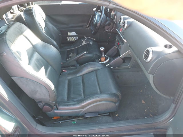 2001 AUDI TT TRUTC28N011001635 Photo 4