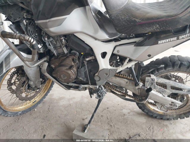 Honda Crf1000 A 2019 JH2SD0440KK300548 Image 9