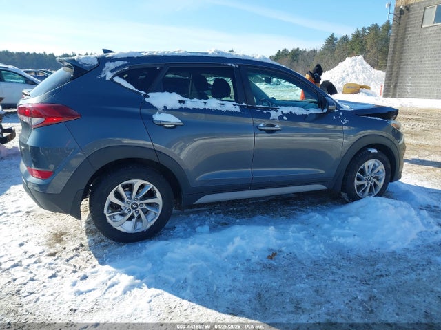 KM8J3CA44JU707610 Hyundai TUCSON SEL