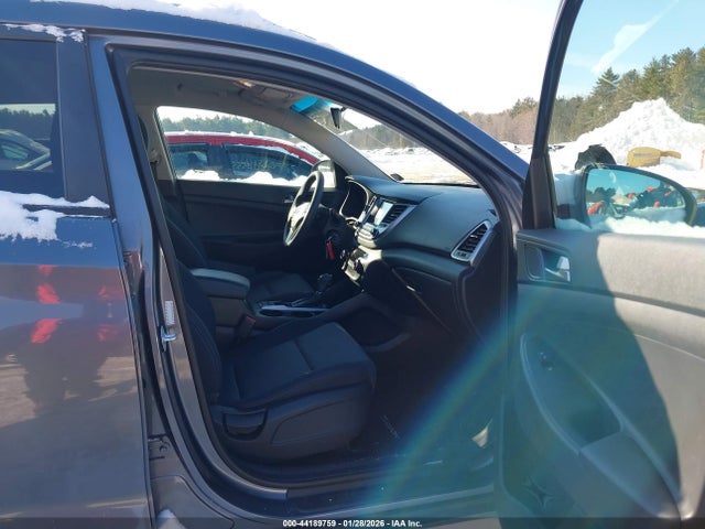KM8J3CA44JU707610 Hyundai TUCSON SEL