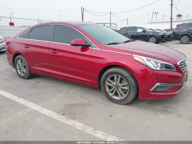 Hyundai SONATA SE 2015 5NPE24AF6FH020565 главное изображение
