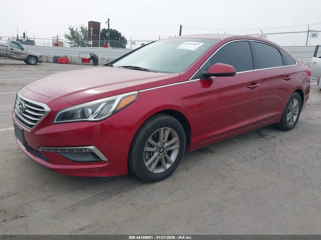 Hyundai SONATA SE 2015 5NPE24AF6FH020565 Image 2