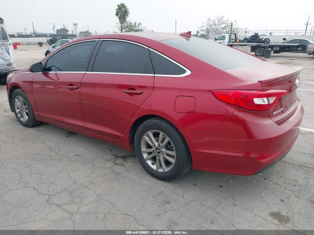 Hyundai SONATA SE 2015 5NPE24AF6FH020565 Image 3