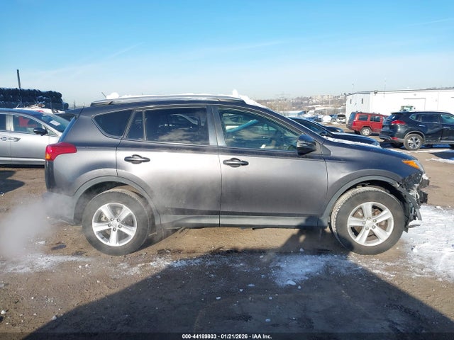 Toyota Rav4 Xle 2014 JTMWFREV3EJ002084 Image 13