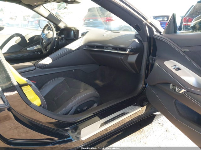 1G1YA2D40P5100145 Chevrolet Corvette Stingray Rwd 1lt