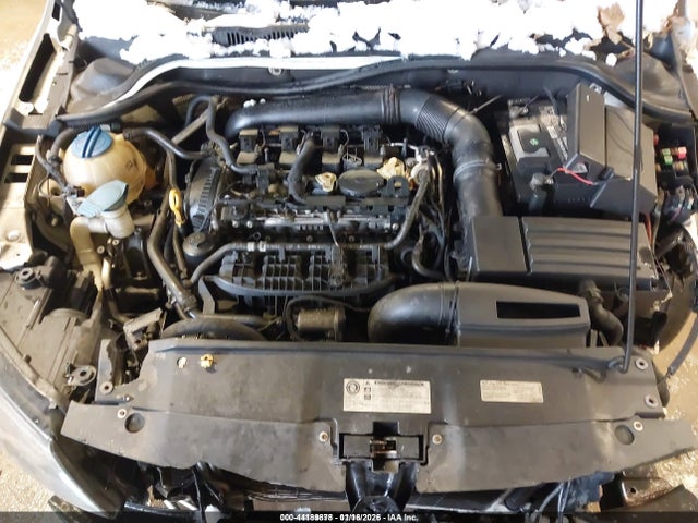44189878 :رقم المزاد ، 3VWB17AJ2GM393185 vin ، 2016 Volkswagen Jetta 1.8t Sport مزاد بيع