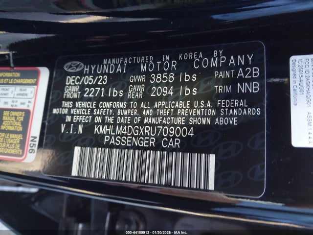 KMHLM4DGXRU709004 Hyundai ELANTRA SEL