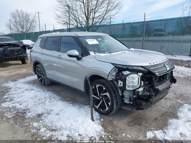 2022 MITSUBISHI OUTLANDER JA4J3UA89NZ087661 Photo 0