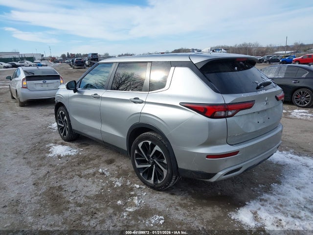 2022 MITSUBISHI OUTLANDER JA4J3UA89NZ087661 Photo 2