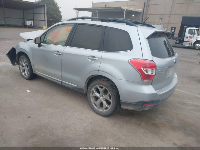 Subaru Forester 2.5i Touring 2015 JF2SJAWC7FH517868 Image 3
