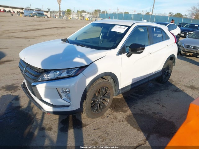 2018 MITSUBISHI ECLIPSE CROSS JA4AT4AA2JZ063117 Photo 1