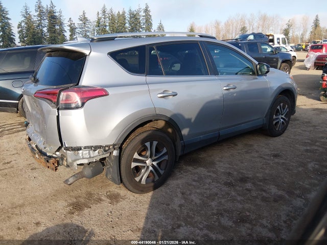 Toyota RAV4 LE 2016 2T3BFREV9GW524432 Image 4