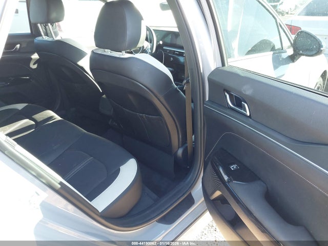 2025 Kia K5 Gt-line მანქანა იყიდება აუქციონზე, vin: KNAG64J77S5296377, აუქციონის ნომერი: 44190062