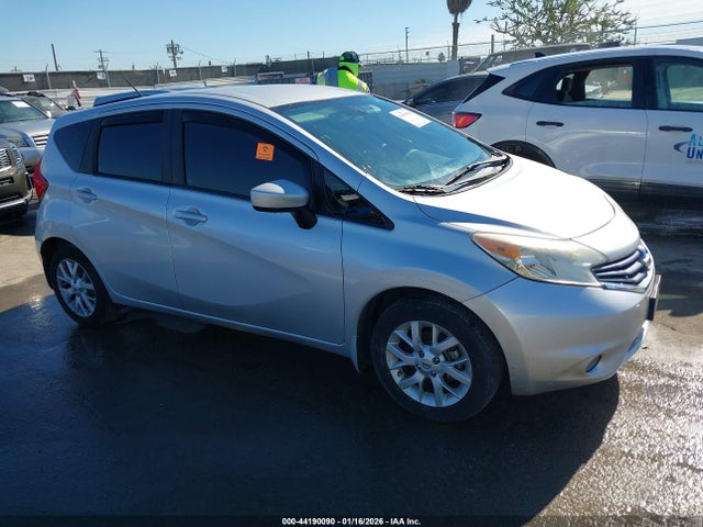 Nissan Versa Note Sv 2015 3N1CE2CP3FL443504 главное изображение