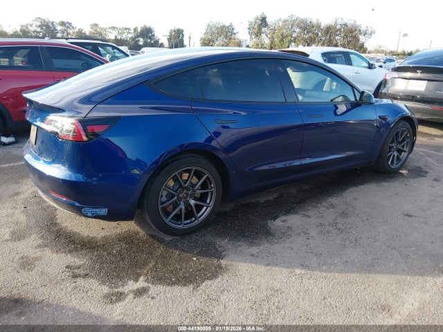 2021 TESLA MODEL 3 5YJ3E1EB0MF939879 Photo 3