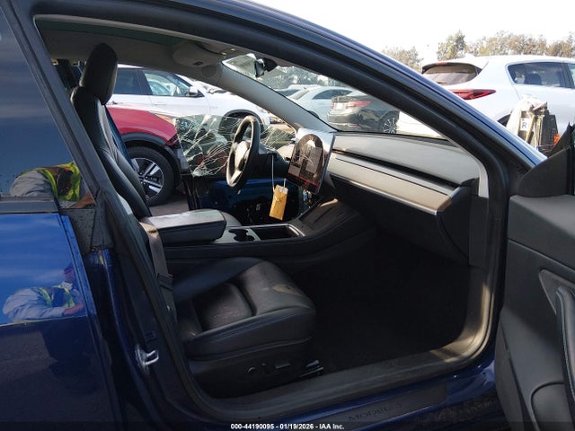 2021 TESLA MODEL 3 5YJ3E1EB0MF939879 Photo 4