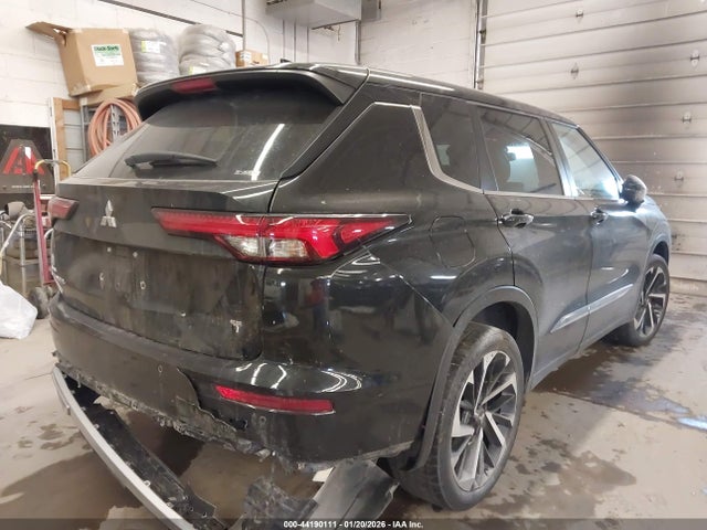 2022 MITSUBISHI OUTLANDER JA4J4UA88NZ051666 Photo 3