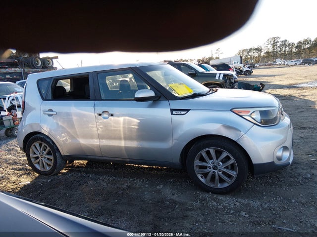 KNDJP3A5XH7425711 KIA SOUL +
