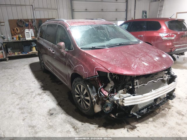 2020 CHRYSLER PACIFICA 2C4RC1EG3LR102350