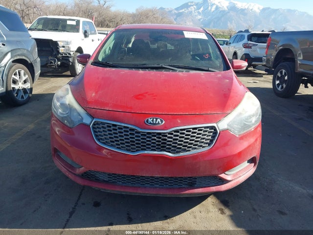 KNAFX4A6XG5587740 KIA FORTE LX