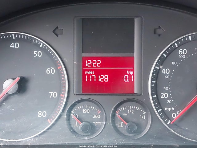 Продажа на аукционе авто 2006 Volkswagen Jetta 2.5, vin: 3VWRG71K86M689414, номер лота: 44190148