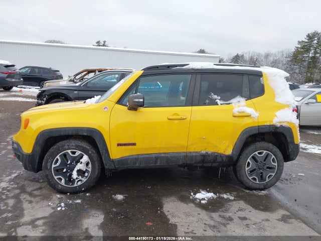 Jeep Renegade Trailhawk 2016 ZACCJBCT2GPC79192 Image 14
