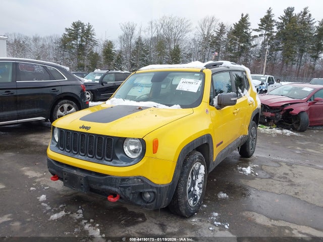 Jeep Renegade Trailhawk 2016 ZACCJBCT2GPC79192 Image 2