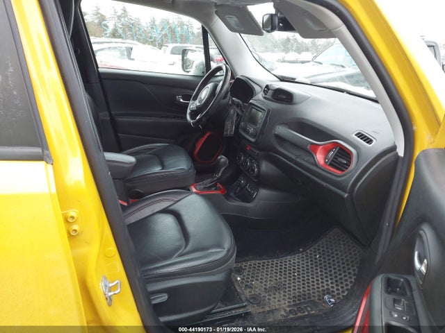Jeep Renegade Trailhawk 2016 ZACCJBCT2GPC79192 Image 5