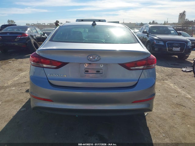 Hyundai ELANTRA SE 2017 5NPD84LF6HH098497 Image 16