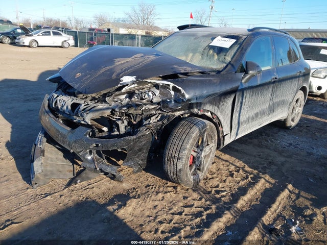 2014 PORSCHE CAYENNE WP1AA2A2XELA02999 Photo 1