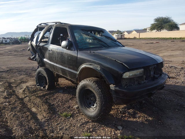 2000 CHEVROLET BLAZER 1GNCT18W9YK187037