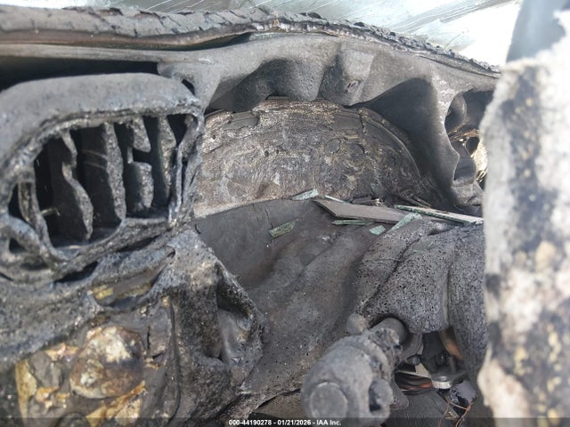 2000 CHEVROLET BLAZER 1GNCT18W9YK187037 Photo 6