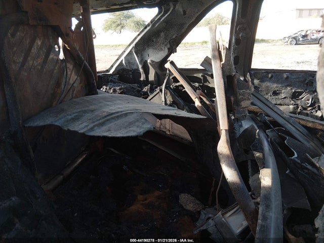 2000 CHEVROLET BLAZER 1GNCT18W9YK187037 Photo 7